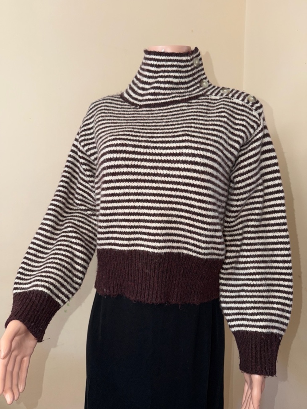 Universal Thread Brown and Cream Striped Turtleneck Sweater New Without tag